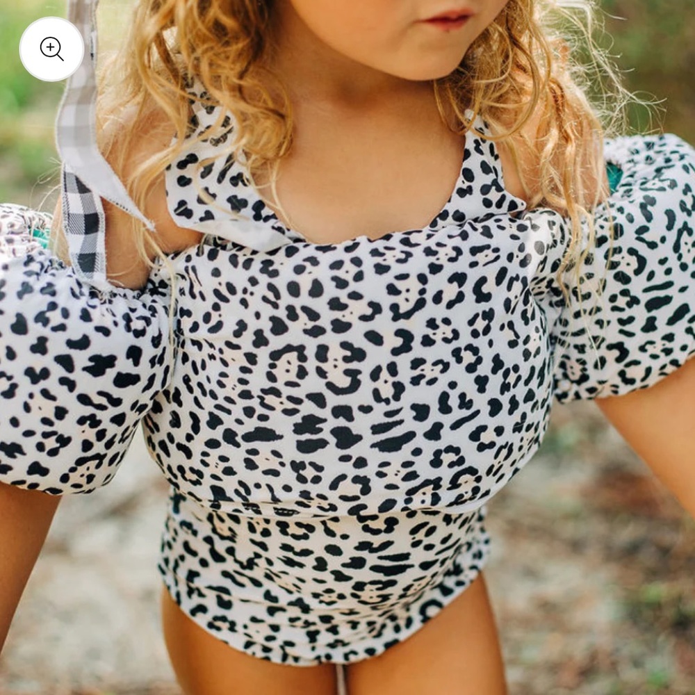 Leopard floatie cover